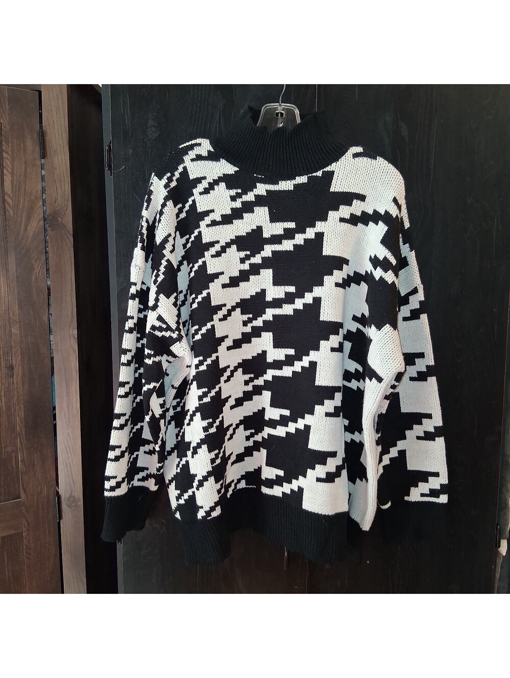 89th & Madison Giant Houndstooth Mock Neck Sweater Black White Women Plus 2X